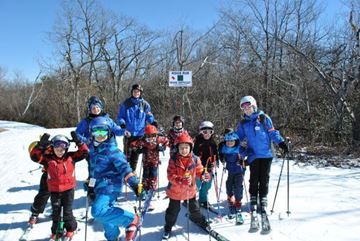 Picture of Adventurers (Ages 8-10) Ski