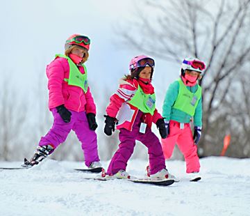 Picture of Mountain Cats Half Day Ski (Ages 3-13)